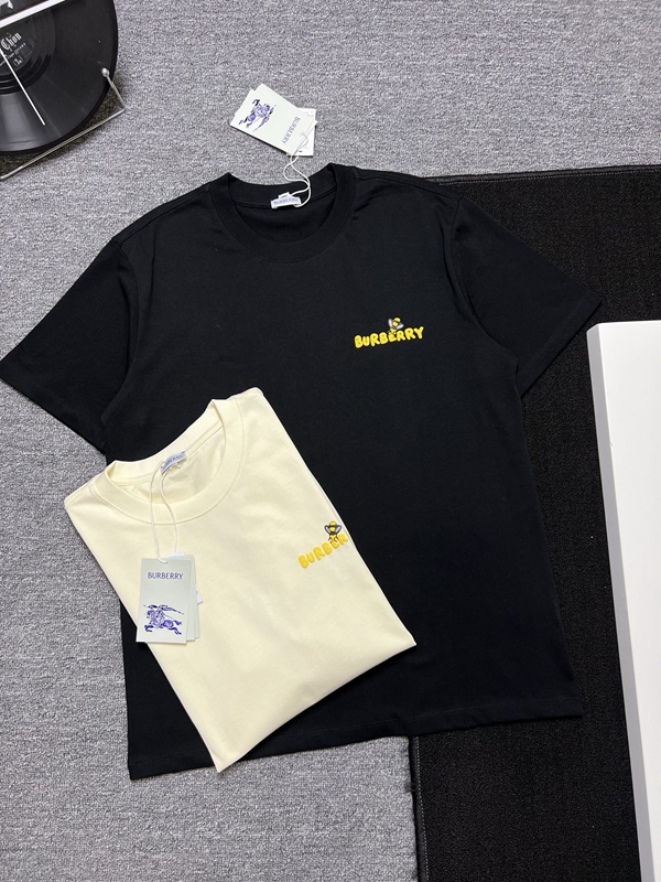 ブランドTシャツ正面デザイン
